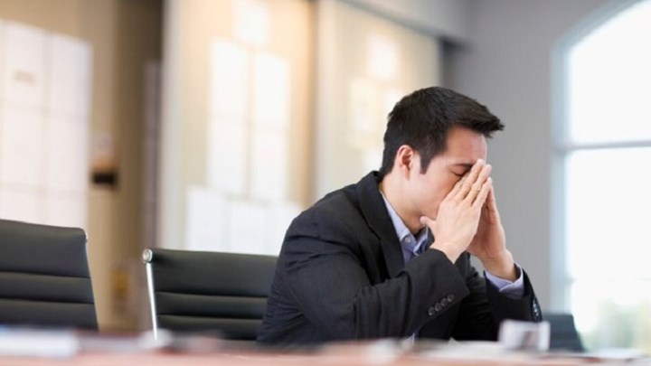 Μεγαλύτερες οι πιθανότητες εγκεφαλικού για όσους εργάζονται πάνω από 10 ώρες
