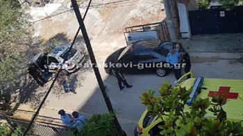 Οι πρώτες εικόνες από το σημείο της οικογενειακής τραγωδίας στην Αγία Παρασκευή – ΦΩΤΟ