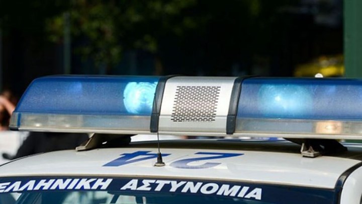 Εξαρθρώθηκε πολυμελής σπείρα που έκλεβε αυτοκίνητα- Συνελήφθησαν 14 άτομα