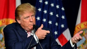 Έβγαλε όπλο, αλλά δεν πυροβόλησε ο Τραμπ στο Ιράν