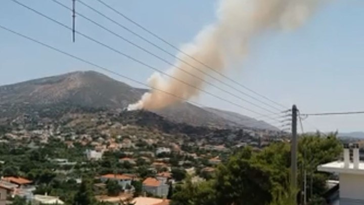 Νέες εικόνες από τη φωτιά στο Λαγονήσι  – ΦΩΤΟ – ΒΙΝΤΕΟ