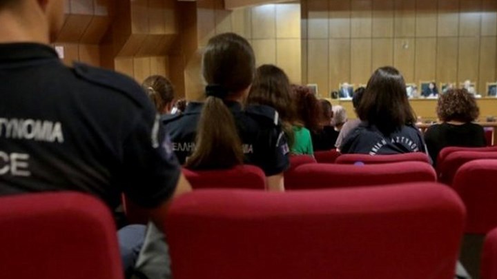 Δίκη της Χρυσής Αυγής: Κανείς δεν ξέρει τώρα τον Ρουπακιά – Οργισμένη αντίδραση της Μάγδας Φύσσα