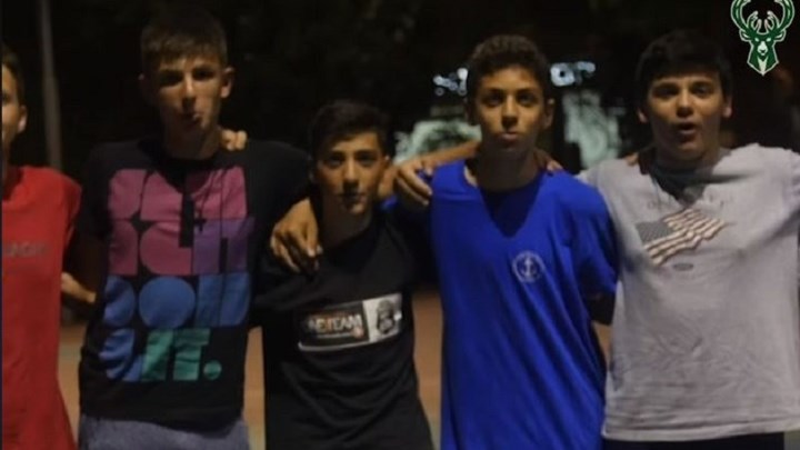 Το συγκινητικό βίντεο των Bucks με τις ευχές παιδιών από τα Σεπόλια στον Αντετοκούνμπο