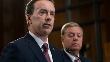 Παραιτήθηκε ο επικεφαλής της υπηρεσίας Τελωνείων και Προστασίας των Συνόρων των ΗΠΑ