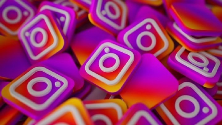 «Το Instagram δεν κατασκοπεύει τους χρήστες του για να τους στέλνει διαφημίσεις» διαβεβαιώνει ο επικεφαλής της εφαρμογής