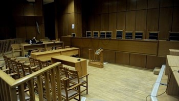 Την απαλλαγή και των τεσσάρων κατηγορουμένων για τα αντισταθμιστικά από την προμήθεια των ελικοπτέρων Σινούκ πρότεινε ο εισαγγελέας