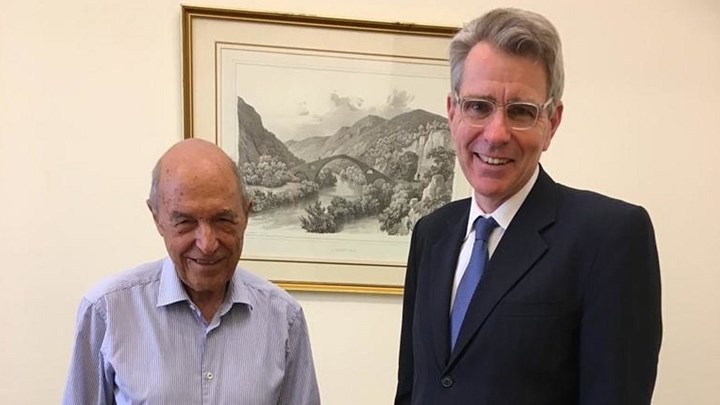 Συνάντηση Σημίτη-Πάιατ – Οι λόγοι της επίσκεψης του Αμερικανού πρέσβη στον πρώην πρωθυπουργό