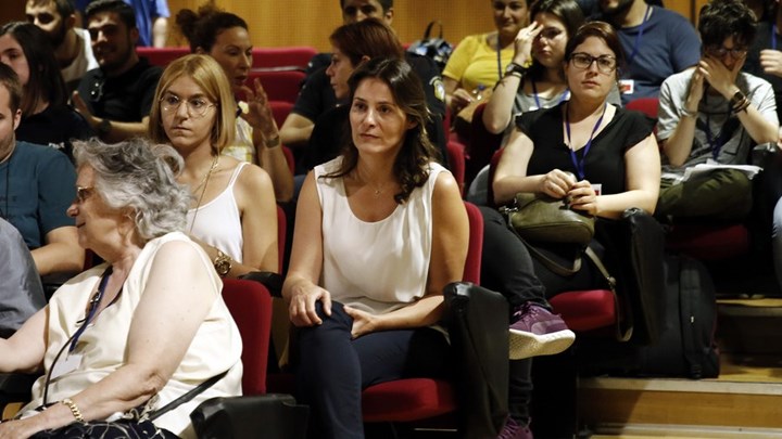 Η Μπέτυ Μπαζιάνα ξανά στη δίκη της Χρυσής Αυγής – ΦΩΤΟ