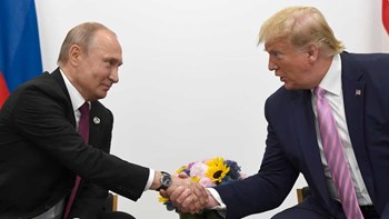 Πούτιν: Η Ρωσία θα κάνει ό,τι μπορεί για να βελτιώσει τις σχέσεις της με τις ΗΠΑ
