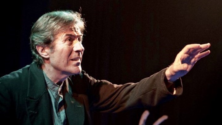 Ο Χρυσικάκος ανεβάζει το «Σχέσεις πόθου-πάθους-πόνου» του Χαριτόπουλου