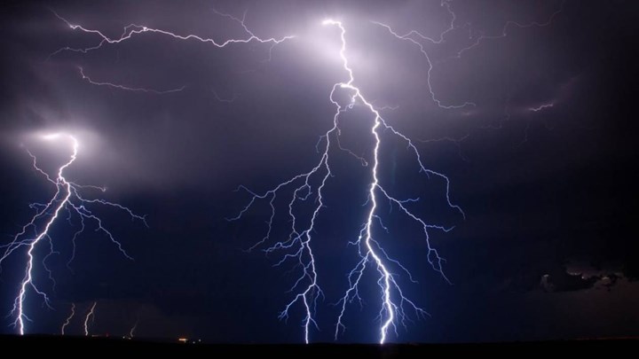 Έκτακτο δελτίο επικίνδυνων καιρικών φαινομένων: Έρχονται καταιγίδες και χαλαζοπτώσεις