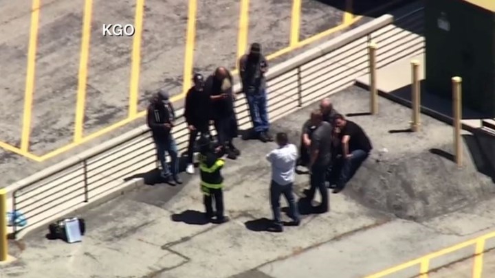 Συναγερμός στα γραφεία του Facebook στην Καλιφόρνια: Δύο υπάλληλοι πιθανόν να εκτέθηκαν σε αέριο Σαρίν