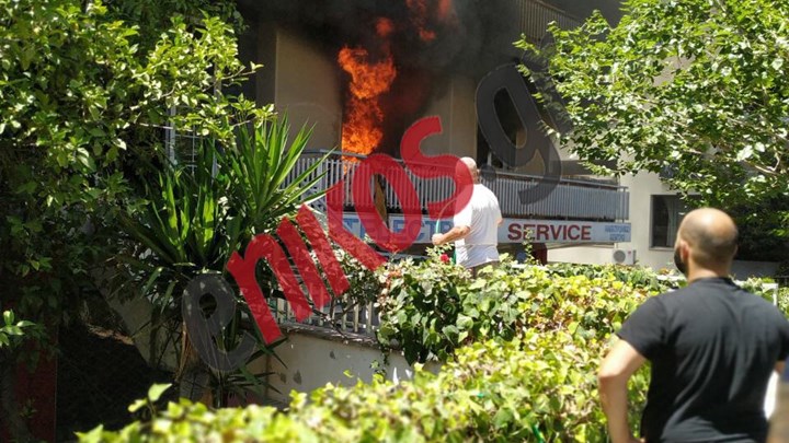 ΦΩΤΟ αναγνώστη από τη φωτιά σε διαμέρισμα στη Νέα Σμύρνη