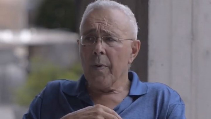 Ζουράρις: Είμαι ερωτευμένος με τον Αλέξη Τσίπρα – Τον λέω “το αγόρι μου” – ΒΙΝΤΕΟ