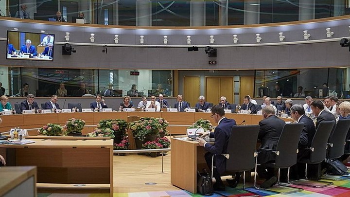 Φον ντερ Λάιεν για Κομισιόν, Λαγκάρντ για ΕΚΤ – Τα σενάρια και οι συμβιβασμοί των “28” στις Βρυξέλλες