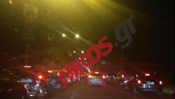 Κυκλοφοριακό κομφούζιο στην παραλιακή στο ύψος του Αλίμου – ΤΩΡΑ