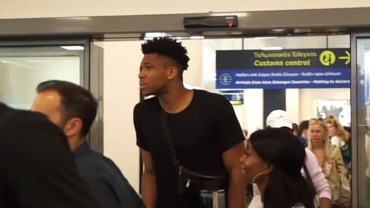 Γιατί βρίσκεται στη Μύκονο ο Γιάννης Αντετοκούνμπο – ΒΙΝΤΕΟ