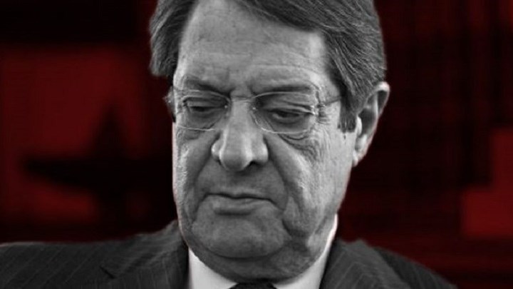 Τριπλό αυτογκόλ από τον πρόεδρο Αναστασιάδη