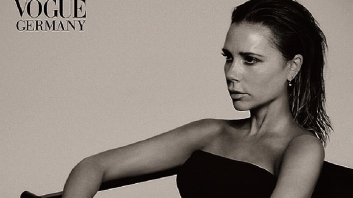 Η Βικτόρια Μπέκαμ ποζάρει topless σε εξώφυλλο περιοδικού – ΦΩΤΟ