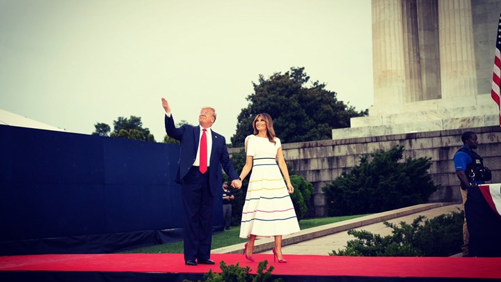 Έκλεψε τις εντυπώσεις η Μελάνια στους εορτασμούς για την 4η Ιουλίου – ΦΩΤΟ – ΒΙΝΤΕΟ