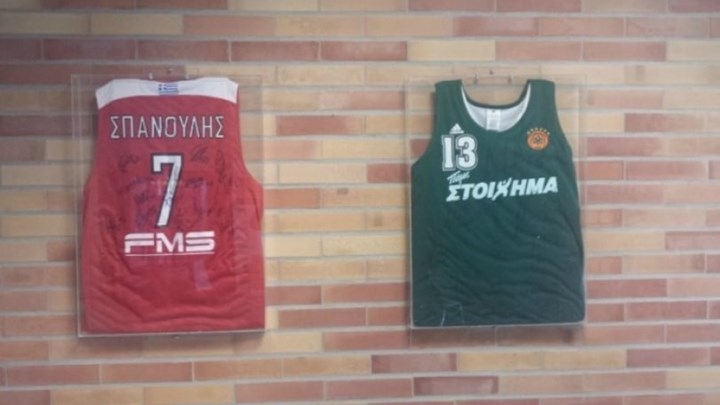 Ο Βασιλακόπουλος ζήτησε να κατέβουν οι φανέλες των Διαμαντίδη-Σπανούλη – Δείτε γιατί