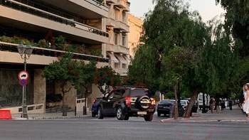 Ο Μητσοτάκης “έδιωξε” τις κλούβες των ΜΑΤ από το Μαξίμου