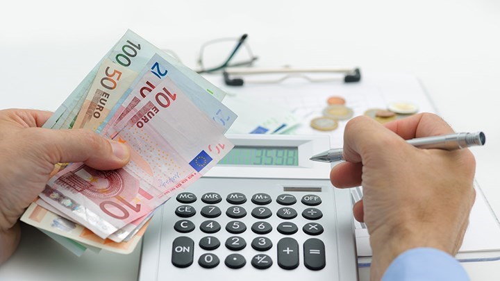 Τα 9 σημεία- κλειδιά του φορολογικού σχεδίου της κυβέρνησης – Τι προβλέπει για 120 δόσεις, ΦΠΑ και ΕΝΦΙΑ