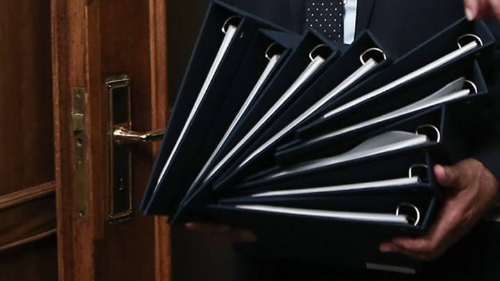 Αυτοί είναι οι “καυτοί” φάκελοι που δόθηκαν στους υπουργούς – Τι περιλαμβάνουν – ΦΩΤΟ – ΒΙΝΤΕΟ