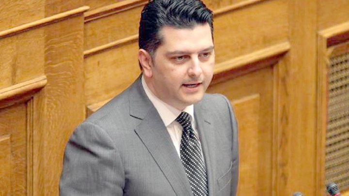 O Μιχάλης Μπεκίρης νέος διευθυντής του γραφείου του Πρωθυπουργού στη Βουλή