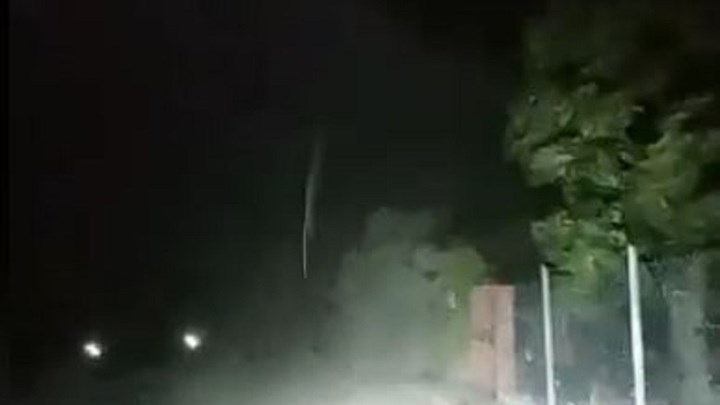 Η στιγμή που η θεομηνία «χτύπησε» την Νέα Ηράκλεια – ΒΙΝΤΕΟ