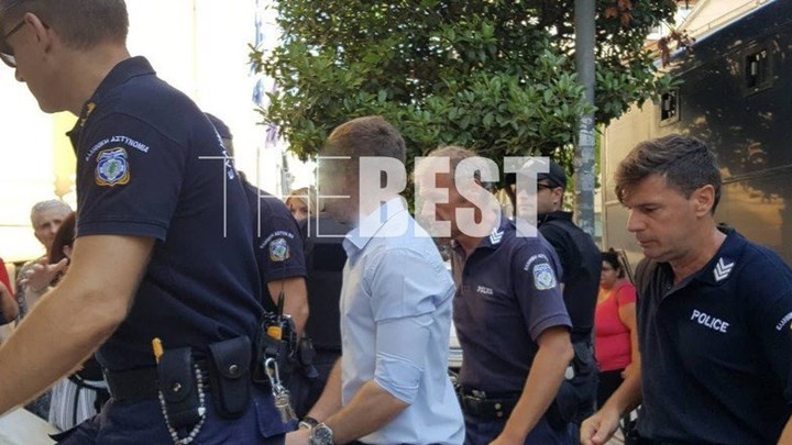 Συγκλονίζει ο πατροκτόνος της Ζακύνθου: Δεν υπήρχε μέρα που να μην βγάλω αίμα από τη μύτη και το στόμα μου