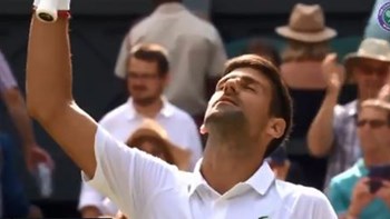 Στον τελικό ο Τζόκοβιτς – Θα διεκδικήσει τον πέμπτο του τίτλο στο Wimbledon – ΒΙΝΤΕΟ