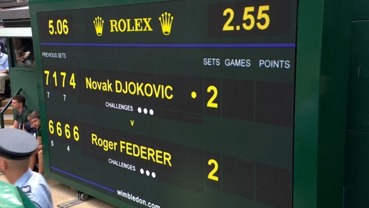 Τελικός Wimbledon: Ισοφάρισε σε 2-2 ο Φέντερερ – Όλα θα κριθούν στο πέμπτο σετ