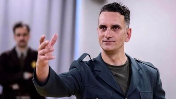 Το δυνατό “Himmelweg” στο θέατρο “Καρέζη”