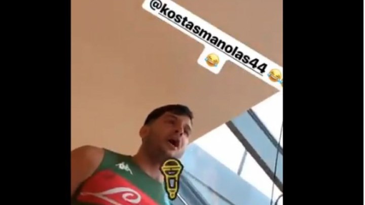 Ο Μανωλάς τραγούδησε το Caruso μπροστά στους νέους του συμπαίκτες και αποθεώθηκε – ΒΙΝΤΕΟ