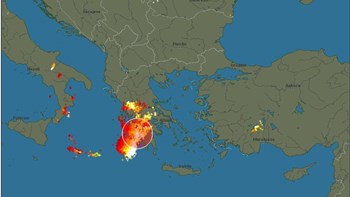 Δείτε πόσοι κεραυνοί πέφτουν στην Ελλάδα σε πραγματικό χρόνο – ΦΩΤΟ