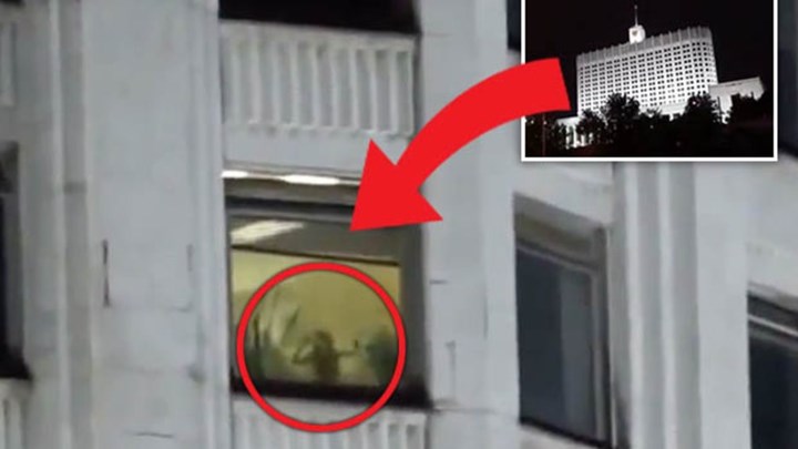 Ζευγάρι έπεσε από τον 9ο όροφο ενώ έκανε σεξ – Νεκρή η γυναίκα – O άνδρας σώθηκε από θαύμα – ΦΩΤΟ