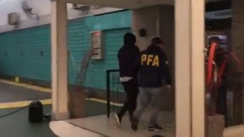 Βόμβα: Συνελήφθη πρώην άσος της Superleague για απάτη – ΒΙΝΤΕΟ