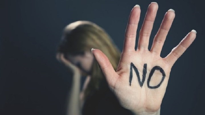 Ανήλικη τουρίστρια κατήγγειλε ότι την βίασε 20χρονος στη Ζάκυνθο