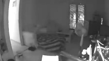 Η στιγμή του σεισμού από κάμερα μέσα σε διαμέρισμα – ΒΙΝΤΕΟ