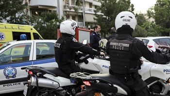 Σκηνές Φαρ Ουέστ στο κέντρο της Αθήνας – Καταδίωξη με πυροβολισμούς
