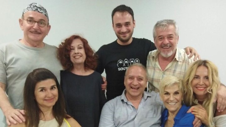 Η γερή ομάδα του «Glorious» μόνο στο enikos.gr