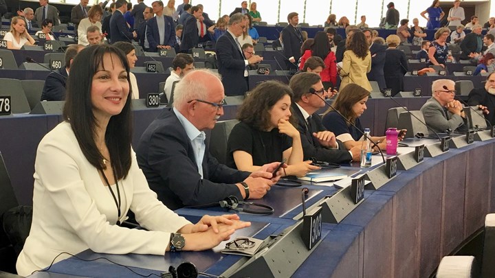 H Έλενα Κουντουρά ανέλαβε συντονίστρια των μελών της Ευρωομάδας GUE/NGL στην Επιτροπή Μεταφορών και Τουρισμού του Ευρωπαϊκού Κοινοβουλίου ΤRAN