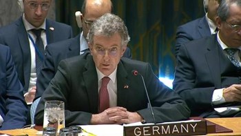 Οι ΗΠΑ προτιμούν τις «απευθείας συνομιλίες», όχι τη «διεθνή συναίνεση» για το Μεσανατολικό – Γερμανία: Το διεθνές δίκαιο δεν είναι μενού à la carte