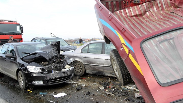 Στοιχεία-σοκ για τα τροχαία στην Ελλάδα αποκαλύπτει ο Ιαβέρης – 120.000 νεκροί σε 50 χρόνια