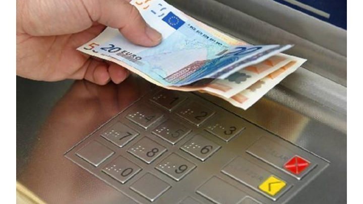 Πότε θα αρθούν πλήρως τα capital controls – Τι θα εισηγηθεί η Τράπεζα της Ελλάδος