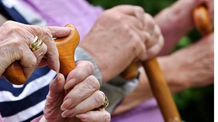 Διυπουργική: Σε όλα τα έγγραφα θα απαιτείται ο ΑΜΚΑ