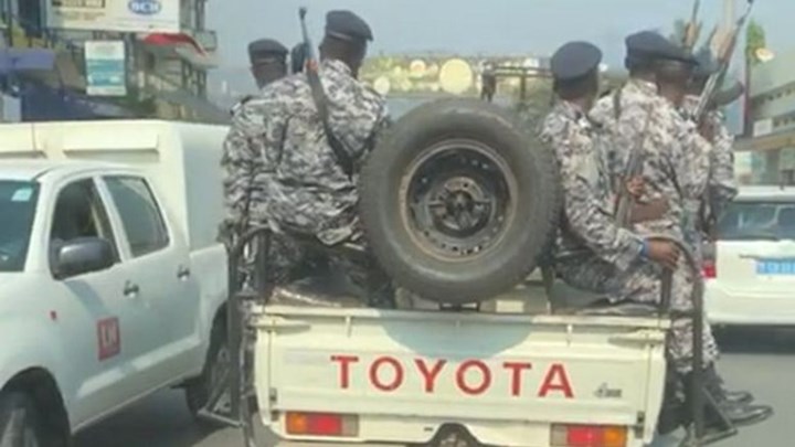 Με αγροτικό η συνοδεία της εθνικής Νοτίου Σουδάν στο Μπουρούντι – ΒΙΝΤΕΟ