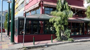 Νέες αποκαλύψεις-σοκ για τη δολοφονία στο Περιστέρι: Ο δράστης έσπασε το όπλο στο κεφάλι του 25χρονου