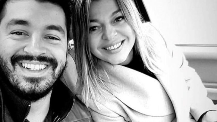 Στέλλα Νικολάου: Δείτε με ποιον παίκτη του “Power of Love” συναντήθηκε η μητέρα του Πάνου Ζάρλα – ΦΩΤΟ